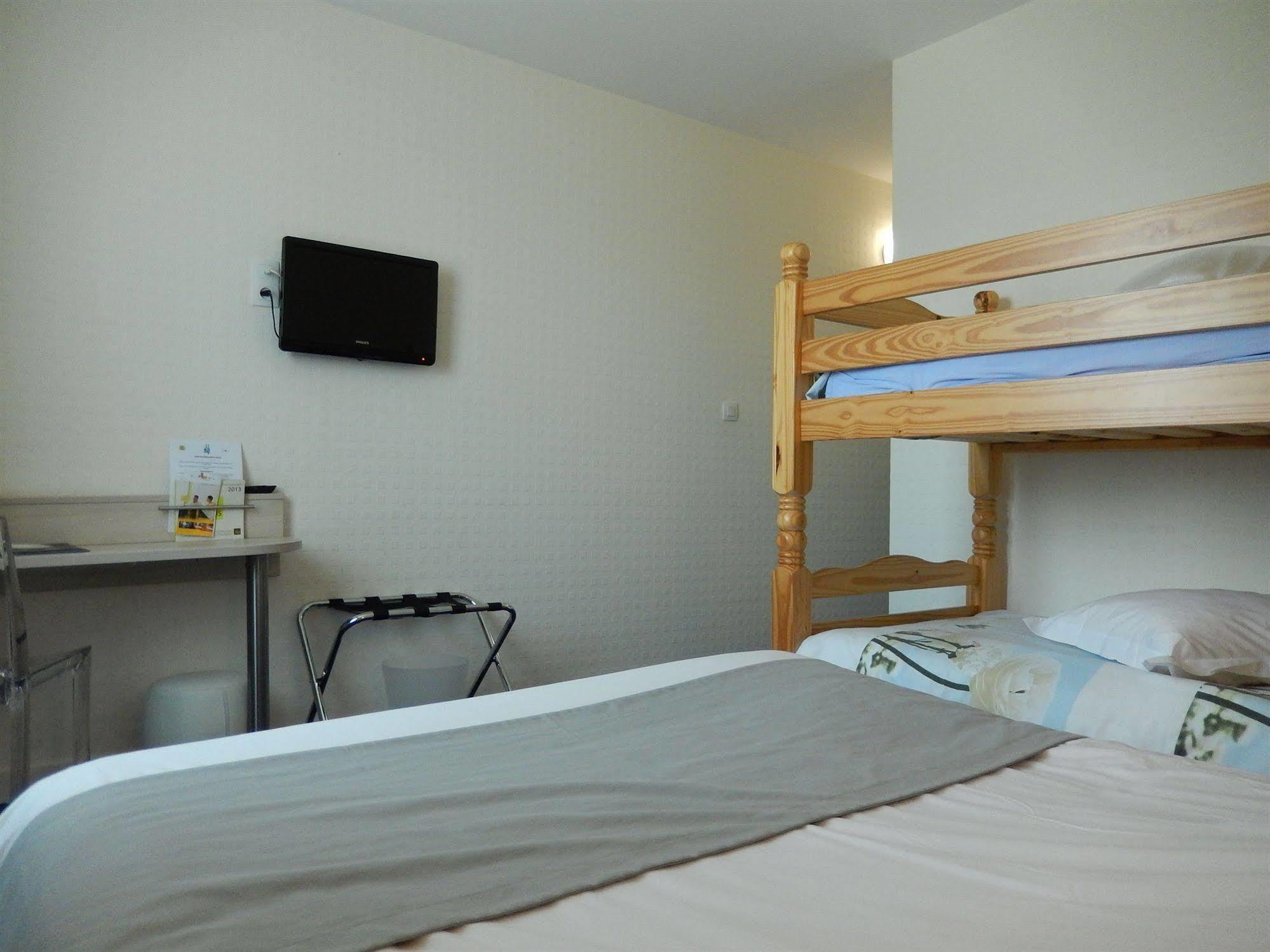 Logis Hotel Lodge La Valette Cesson-Sévigné Екстериор снимка