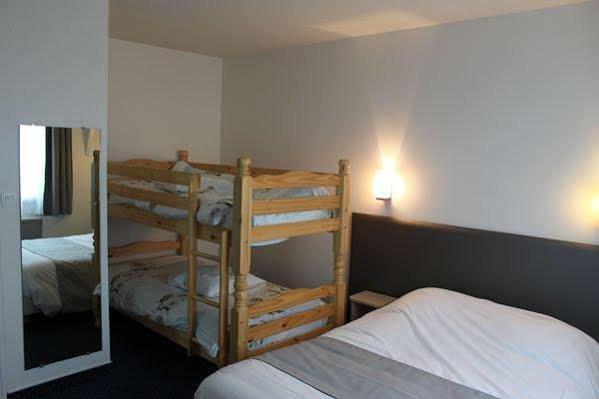 Logis Hotel Lodge La Valette Cesson-Sévigné Екстериор снимка